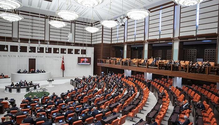 Meclis olağanüstü toplandı!  Kurtulmuş'tan 15 Ağustos çağrısı
