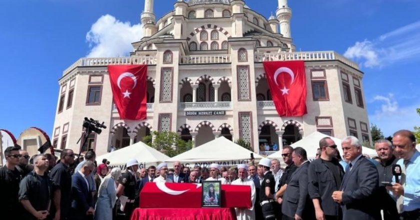 Ayşenur Ezgi Eygi son yolculuğunda sınır dışı edildi – Son Dakika Türkiye Haberleri