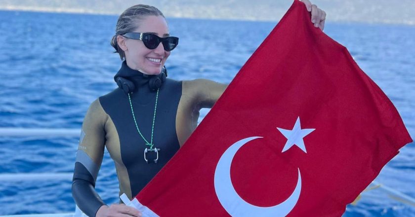 Şahika Ercümen'den bir albüm daha!