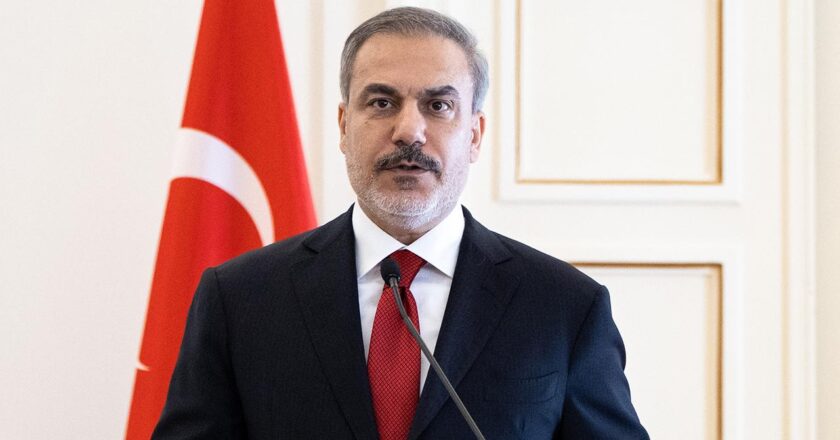 “Terörün bu geçiş döneminden hiçbir şekilde yararlanmasına izin vermemeliyiz.”
