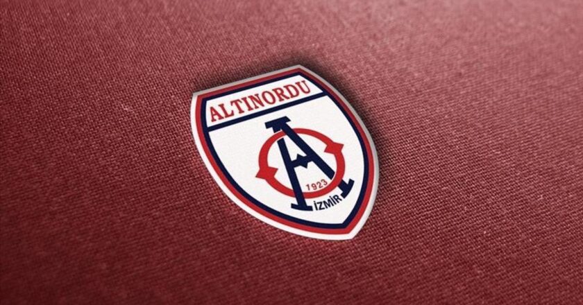 Altinordu U17, U15 ve U14 takımlarını kapattı …