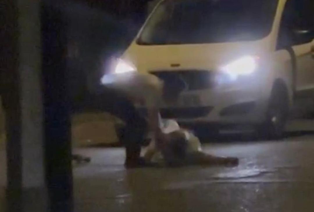 Batman'daki uyuşturucu etkisi altındaki gençler, yol 2'de bilinçsizdi