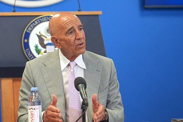 Ankara Tom Barrack'taki Amerikan Büyükelçisi: “SDG YPG, YPG bir PKK türevi! Onlar gerekmediğimiz için”
