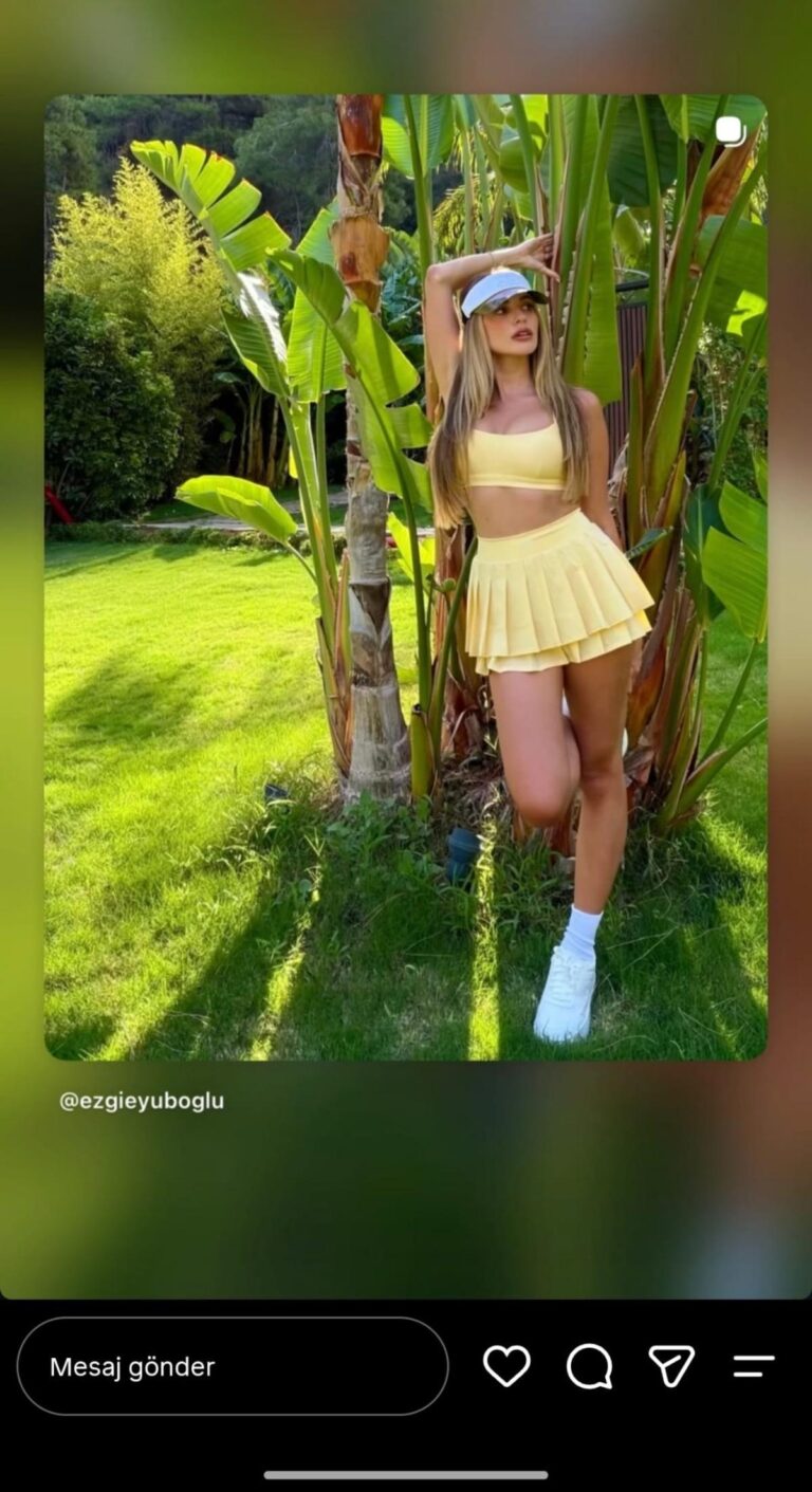 Ekranlardan uzak kalan Ezgi Eyüboğlu’ndan yeni pozlar: Kombini dikkat çekti
